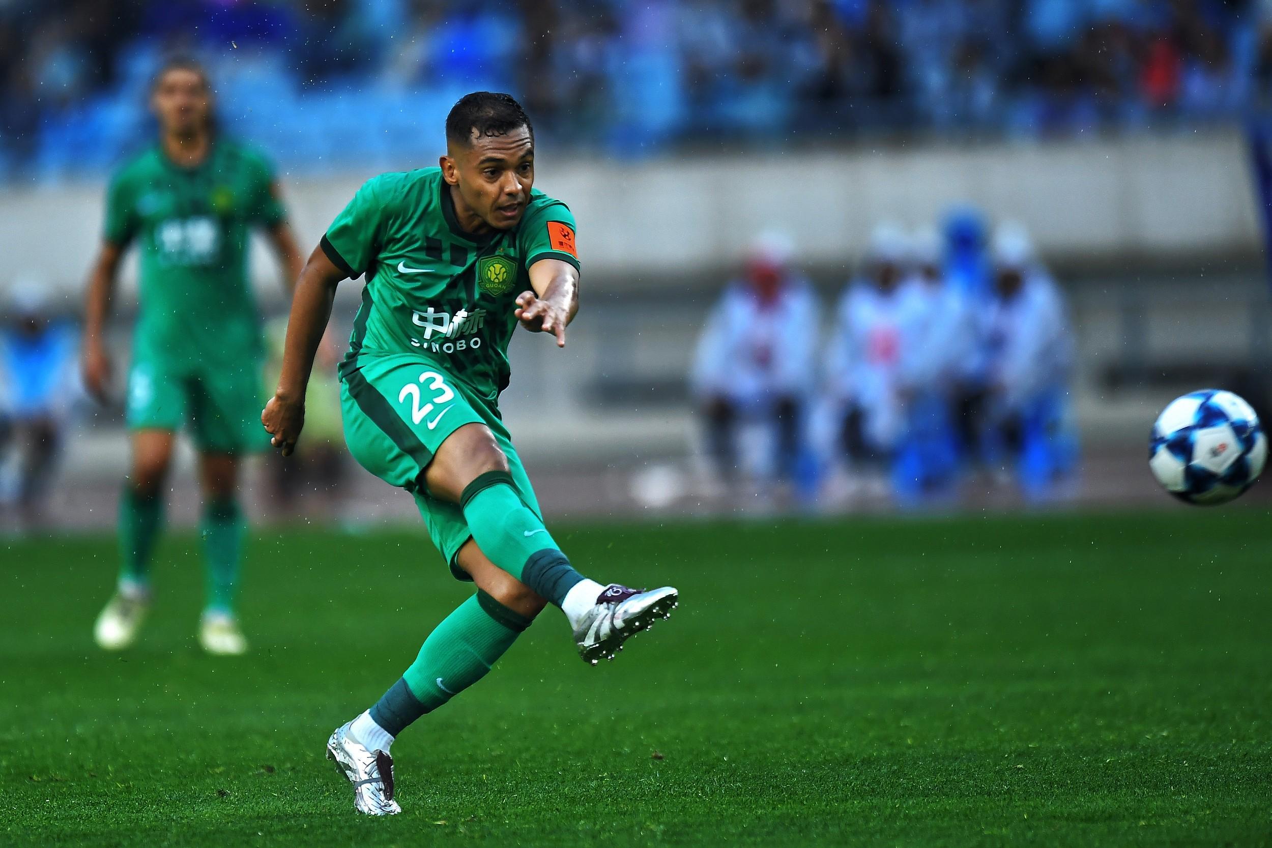 世界杯客户端下载说明-不可明说的伤病？魏翊东：达万在巴西做手术感染，现在不能动