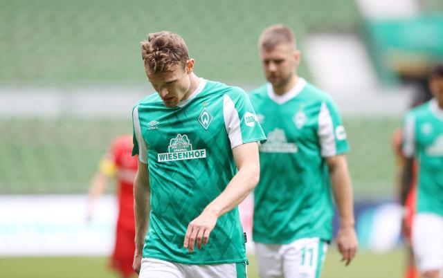 世界杯客户端下载说明-功勋主帅归位仍降级 41年第一耻不来梅自作自受！